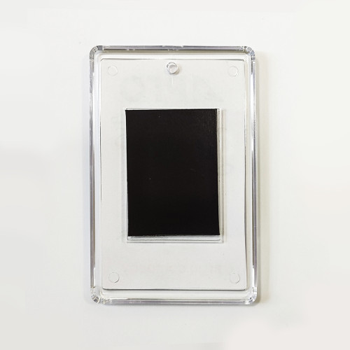 Магнит пластмассовый